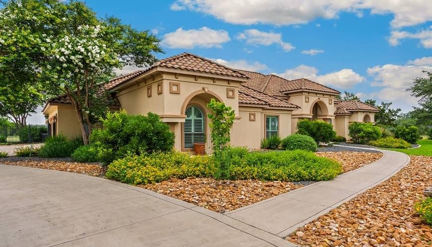 What did pending home sales look like in June 2026?