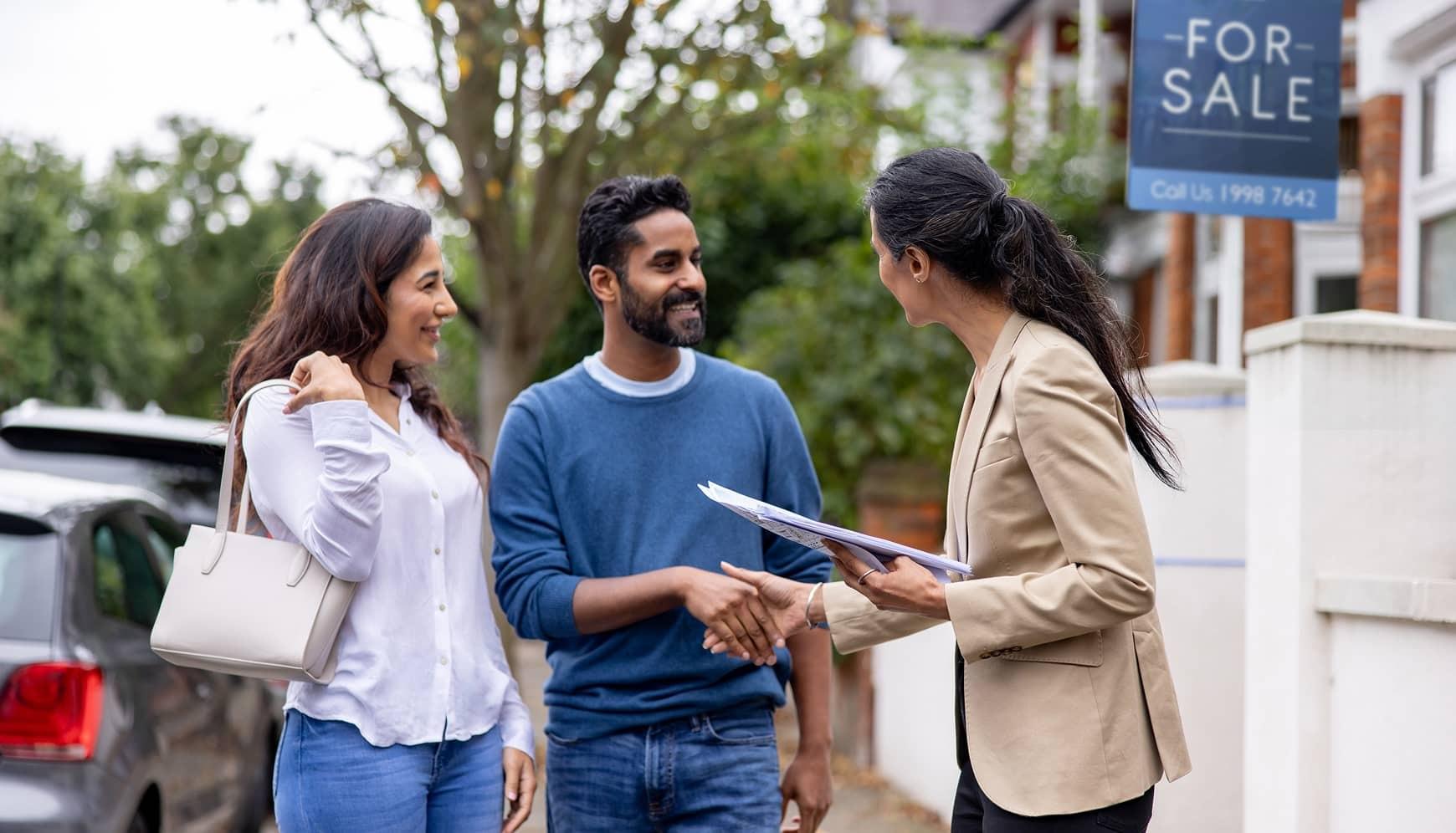 Which housing markets have become buyer’s markets?