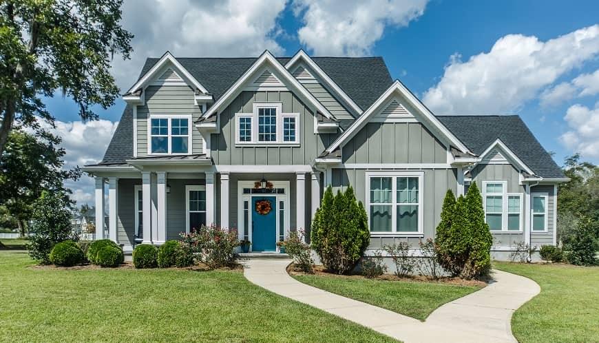 What did pending home sales look like in August 2025? | Guaranteed Rate Affinity
