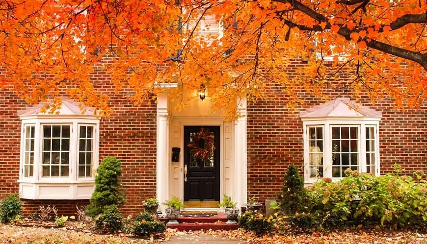 What did pending home sales look like in October 2025?